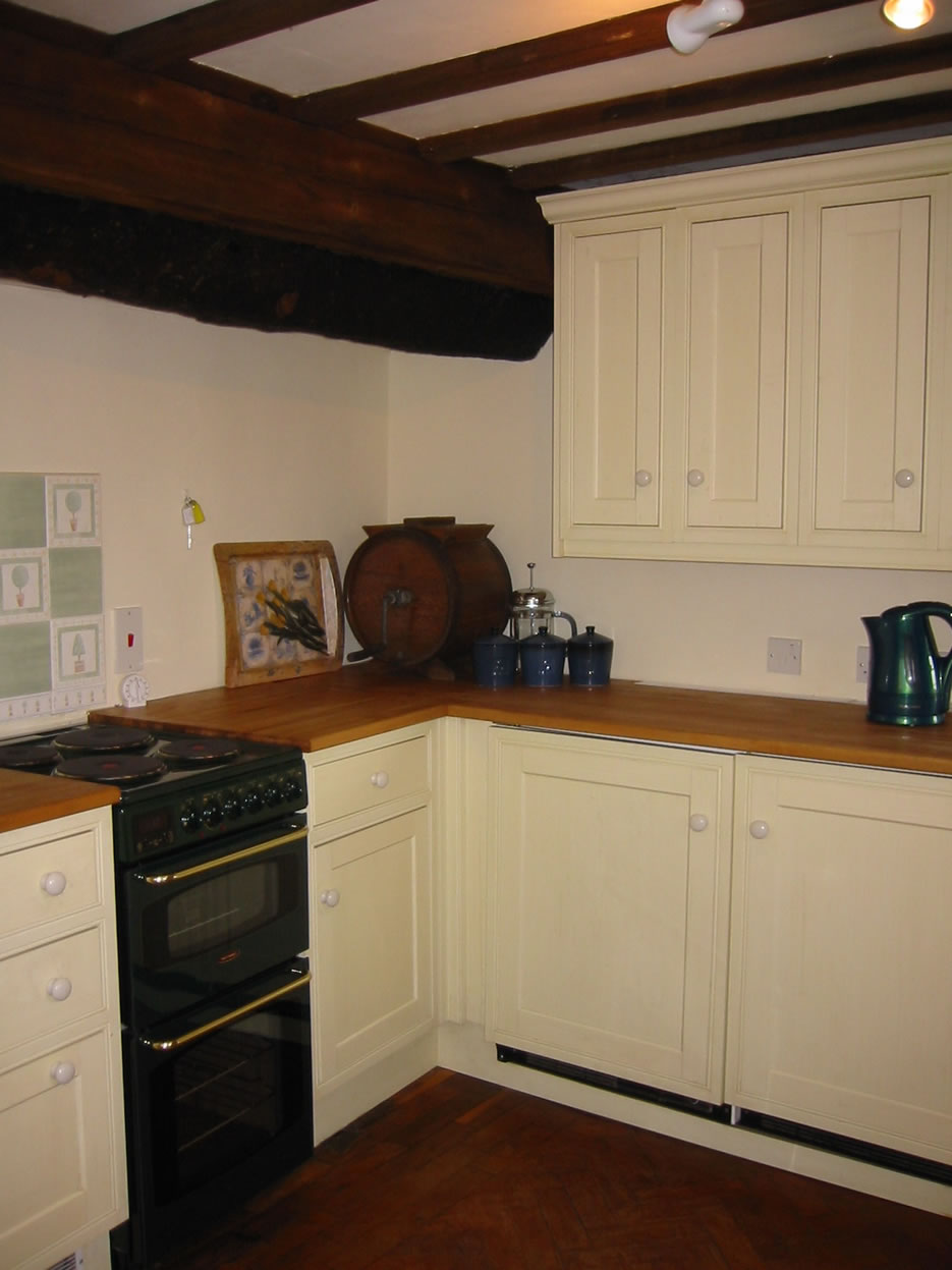 Thatch Cottage kitchen.